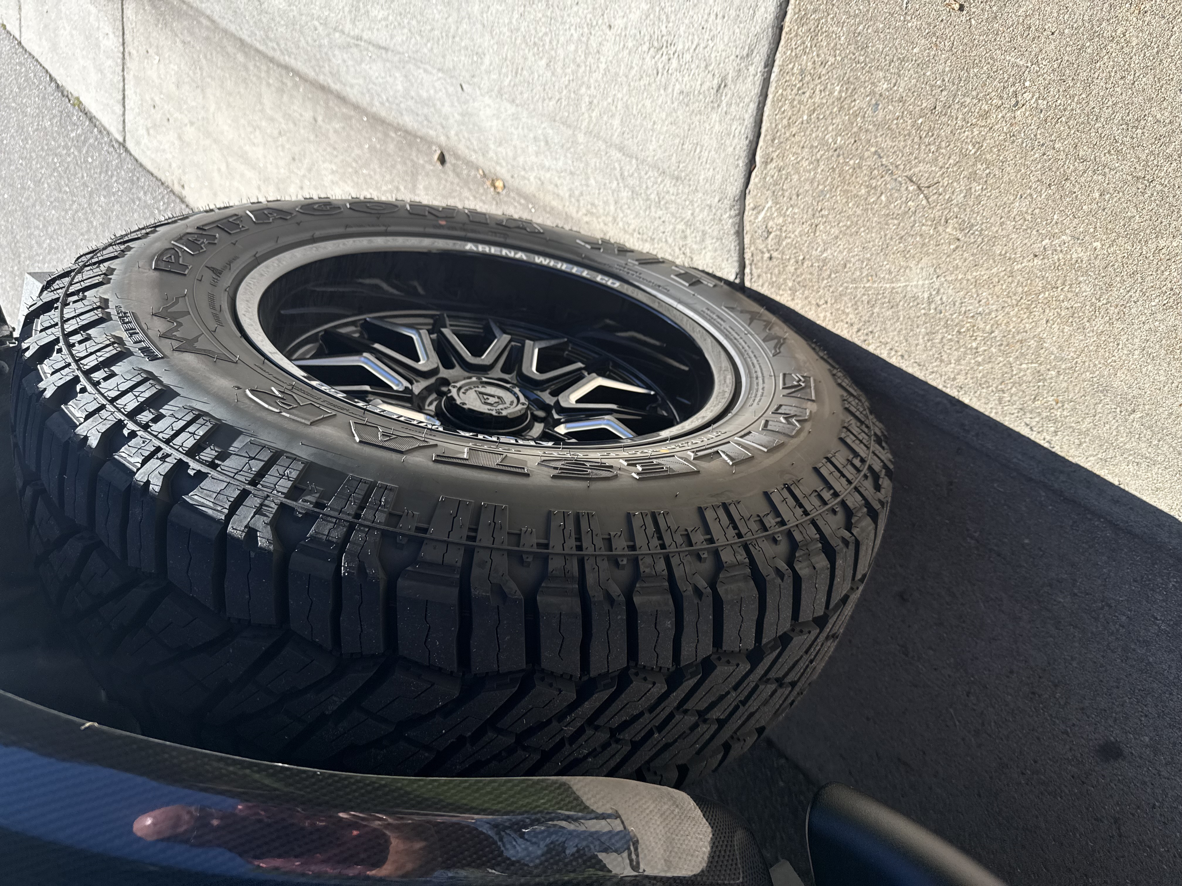 Used 2024 Ford Bronco Outer Banks AWD/4WD image 8