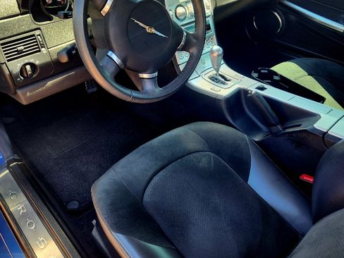 Used 2005 Chrysler Crossfire SRT-6 image 8