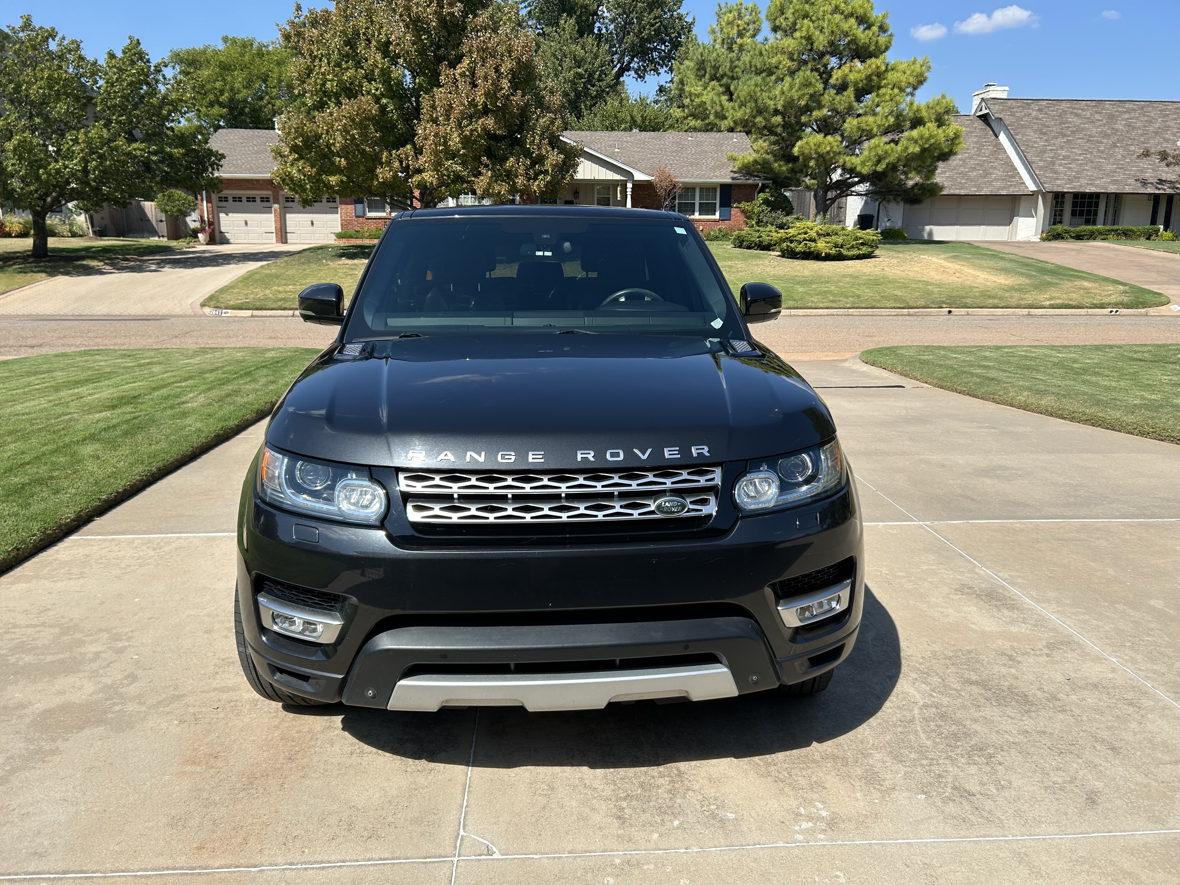 Used 2015 Land Rover Range Rover Sport HSE AWD/4WD image 2