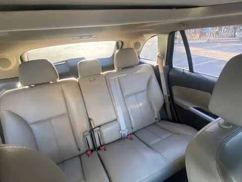 Used 2013 Ford Edge Limited AWD/4WD image 19