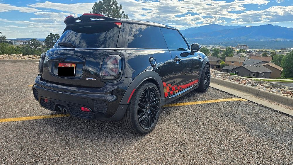 Used 2021 MINI Cooper John Cooper Works w/ 6.5" Touchscreen Package FWD image 5