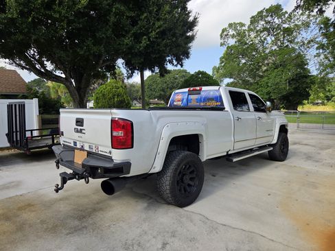 Used 2019 GMC Sierra 3500 Denali w/ Duramax Plus Package AWD/4WD image 5