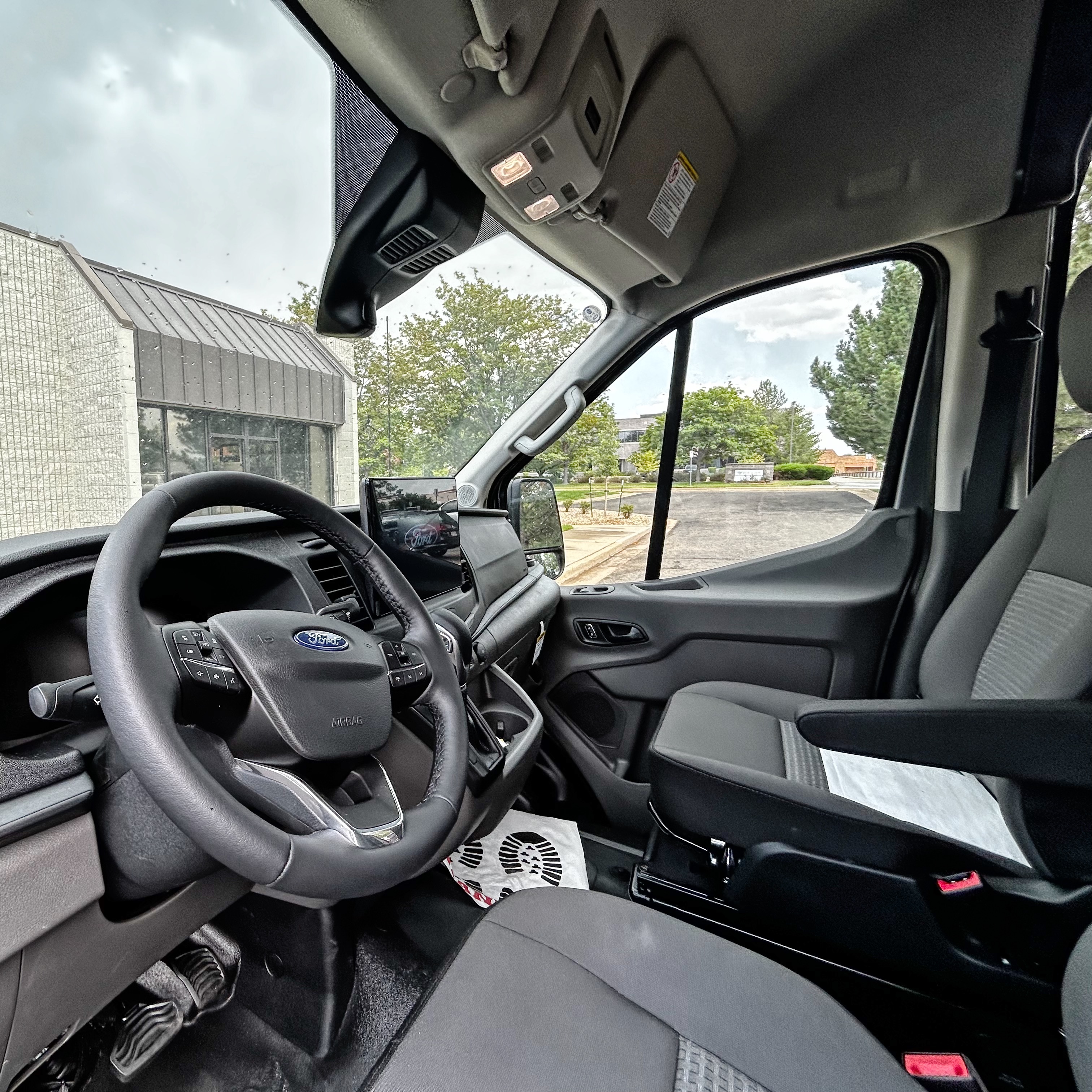 Used 2026 Ford Transit 250 148 High Roof AWD image 9