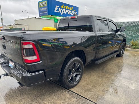 Used 2021 RAM 1500 Big Horn image 28