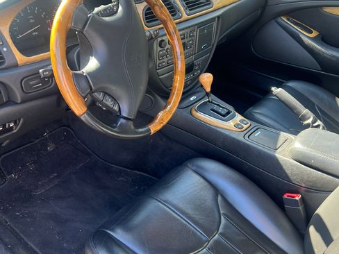 Used 2001 Jaguar S-TYPE 4.0 image 6