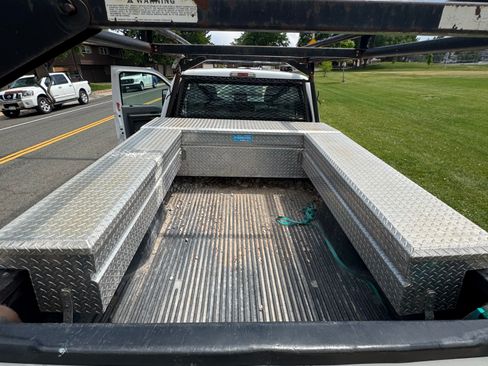 Used 2012 Ford F250 XL w/ PWR Equipment Group image 11