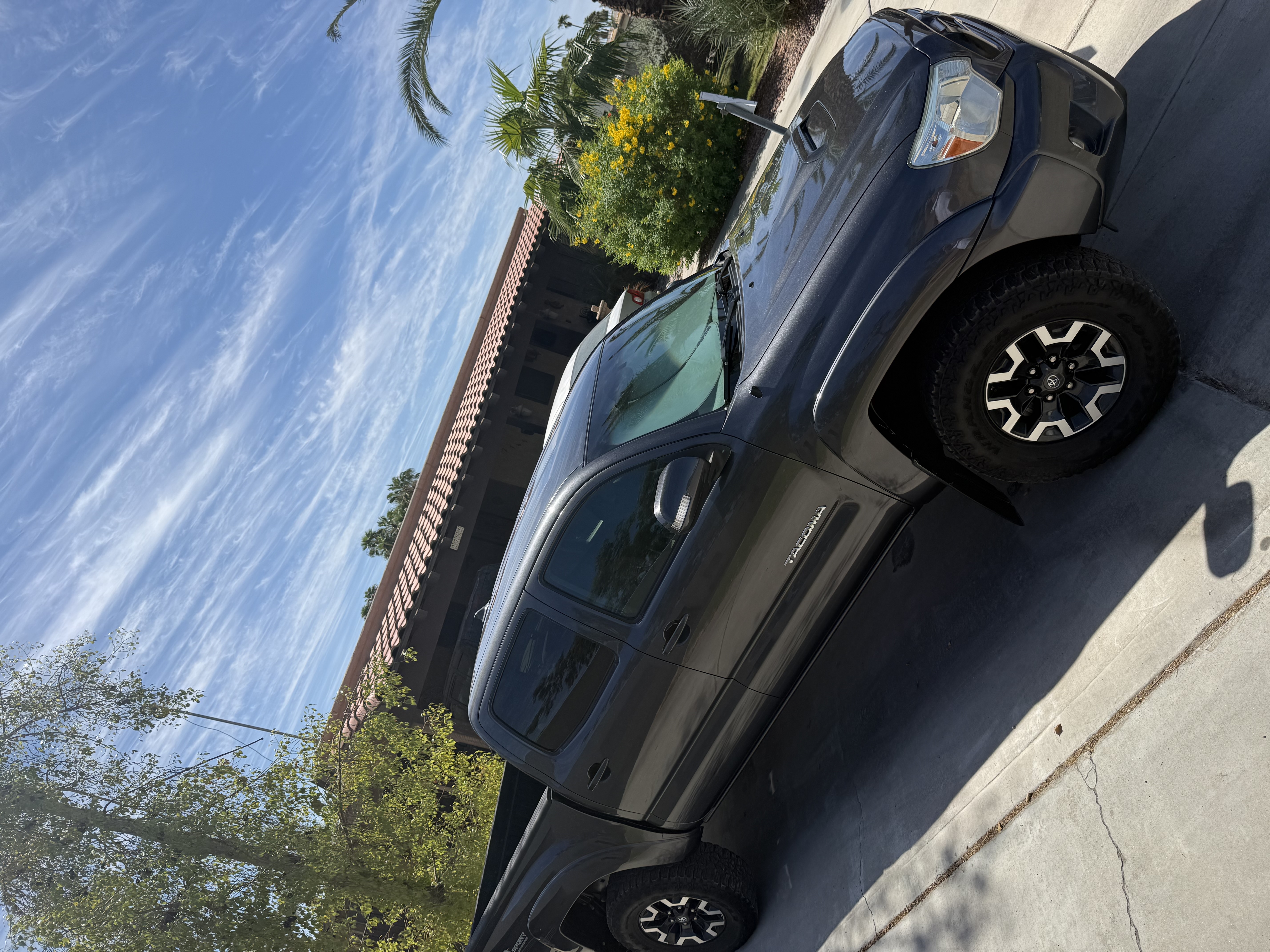 Used 2015 Toyota Tacoma PreRunner w/ TRD Sport Package RWD image 6