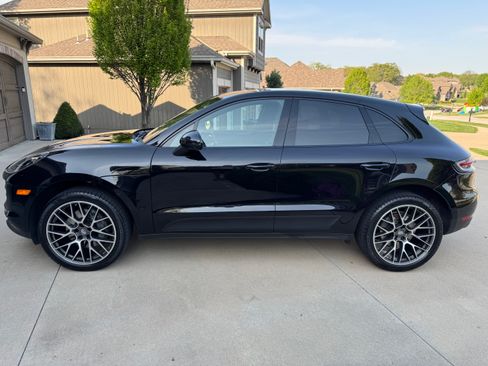 Used 2020 Porsche Macan S AWD/4WD image 4