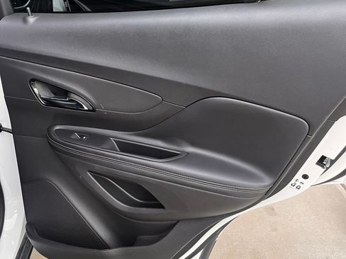 Used 2019 Buick Encore Preferred FWD image 9