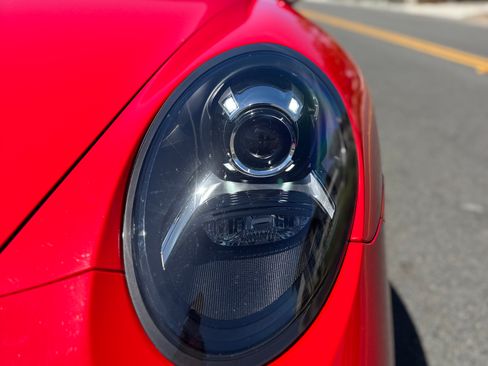 Used 2017 Porsche 911 Carrera image 12