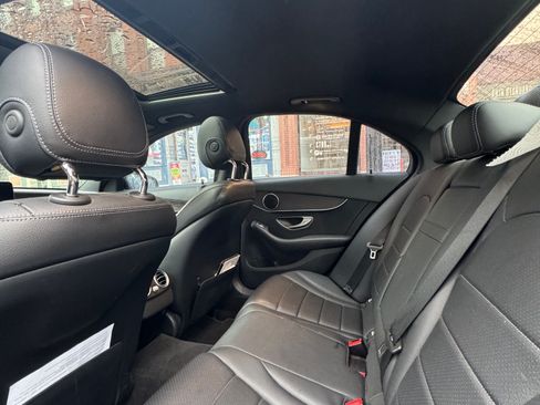 Used 2020 Mercedes-Benz C 300 C 300 4MATIC Sedan 4D image 11