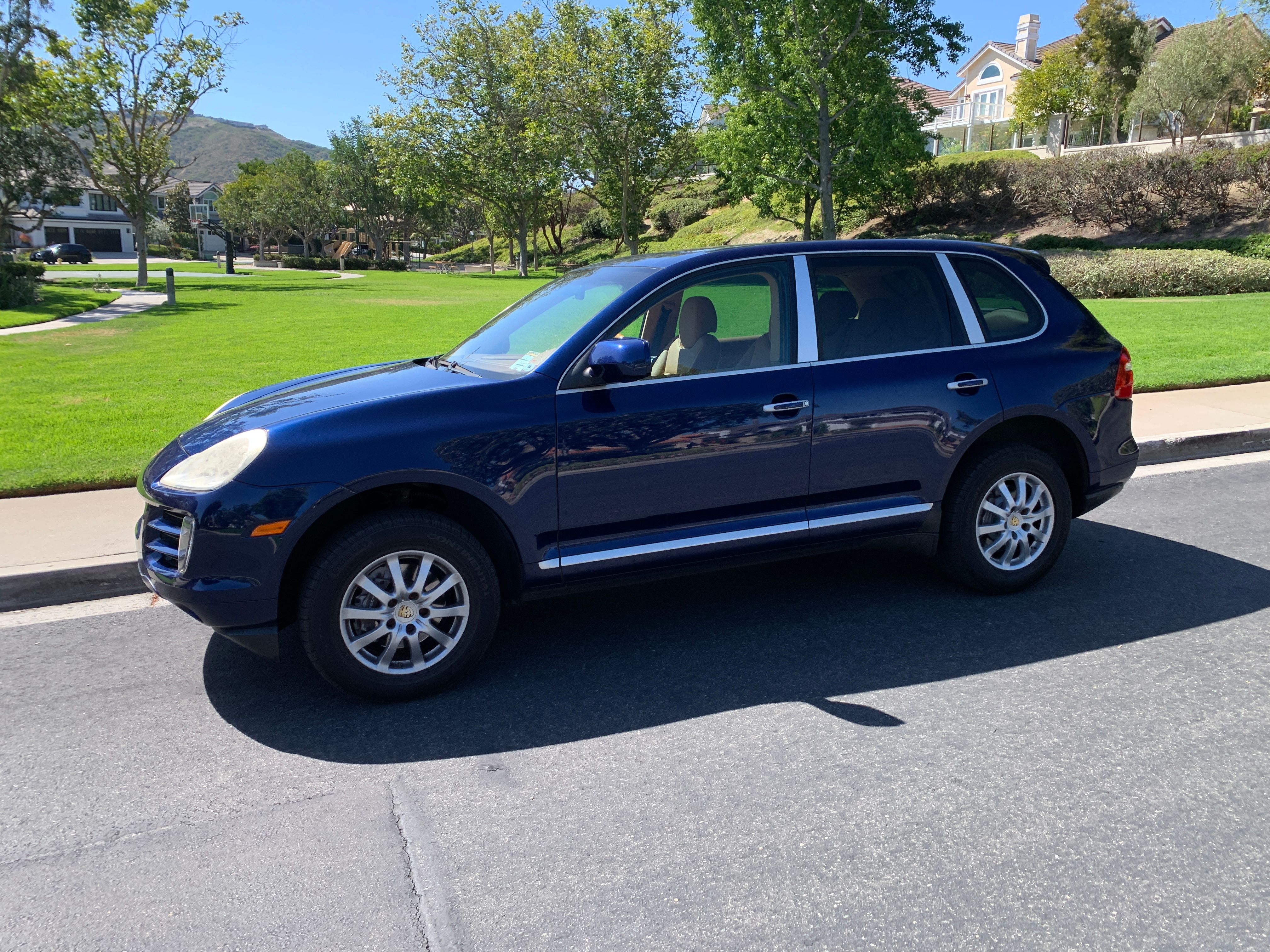 Used 2008 Porsche Cayenne AWD/4WD image 7