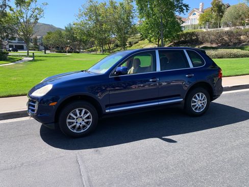 Used 2008 Porsche Cayenne AWD/4WD image 7