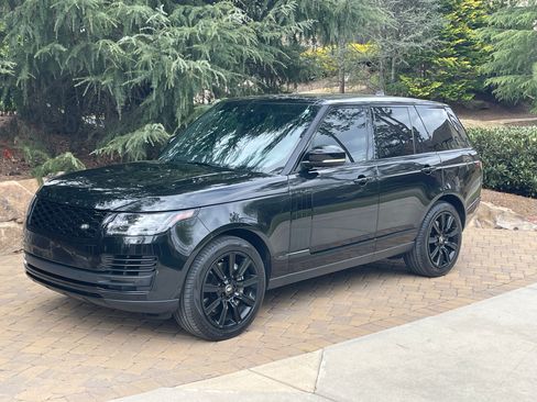 Used 2020 Land Rover Range Rover HSE image 10