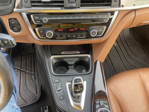 Used 2014 BMW 428i xDrive Convertible image 18