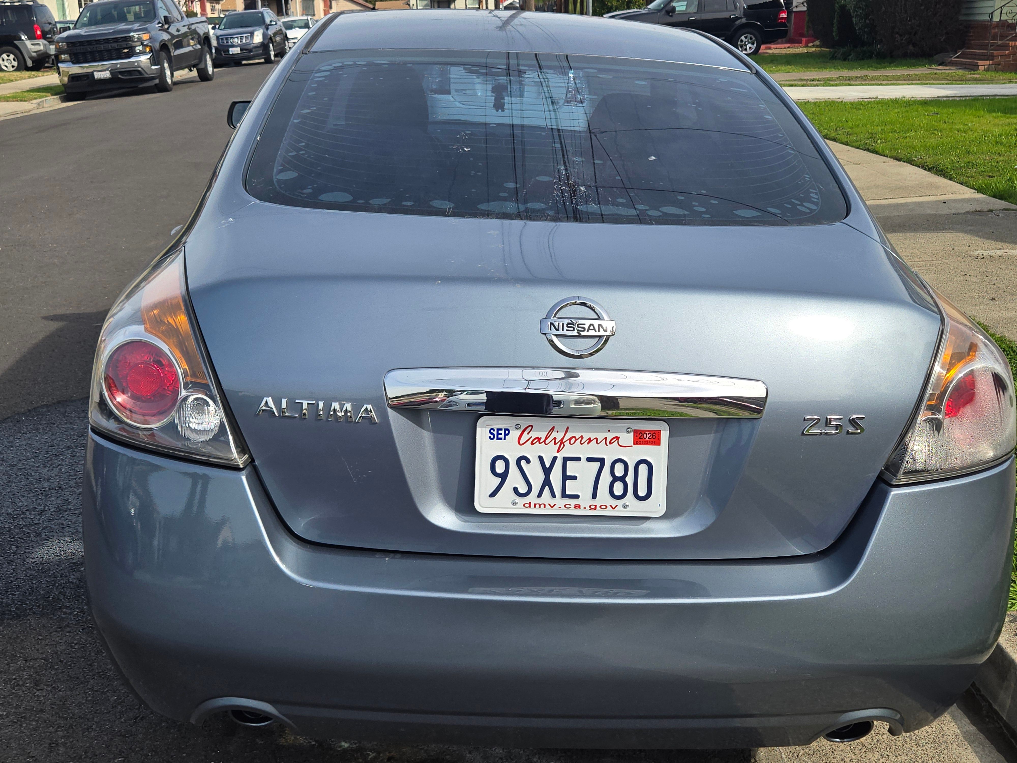Used 2012 Nissan Altima 2.5 S FWD image 5