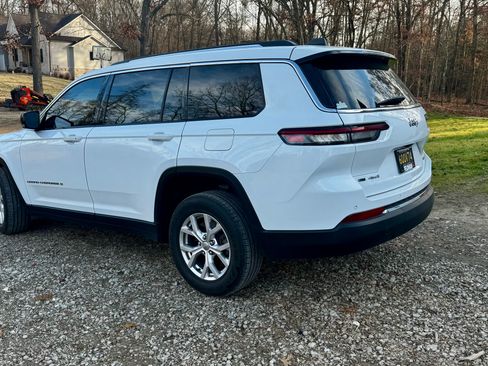 Used 2021 Jeep Grand Cherokee L Limited image 2