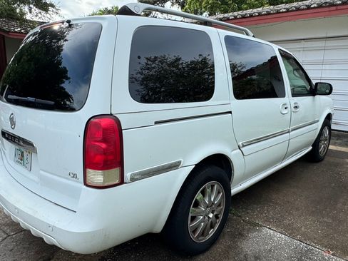 Used 2005 Buick Terraza CXL FWD image 16