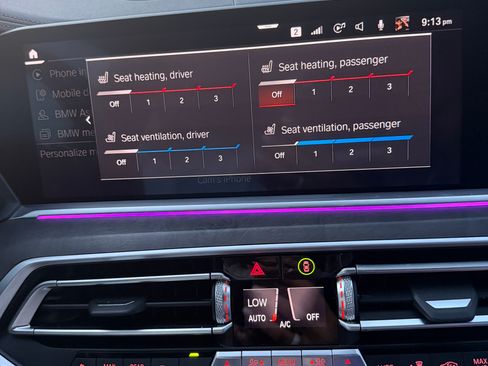 Used 2020 BMW X7 M50i AWD/4WD image 22