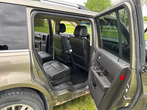 Used 2013 Ford Flex SEL FWD image 13