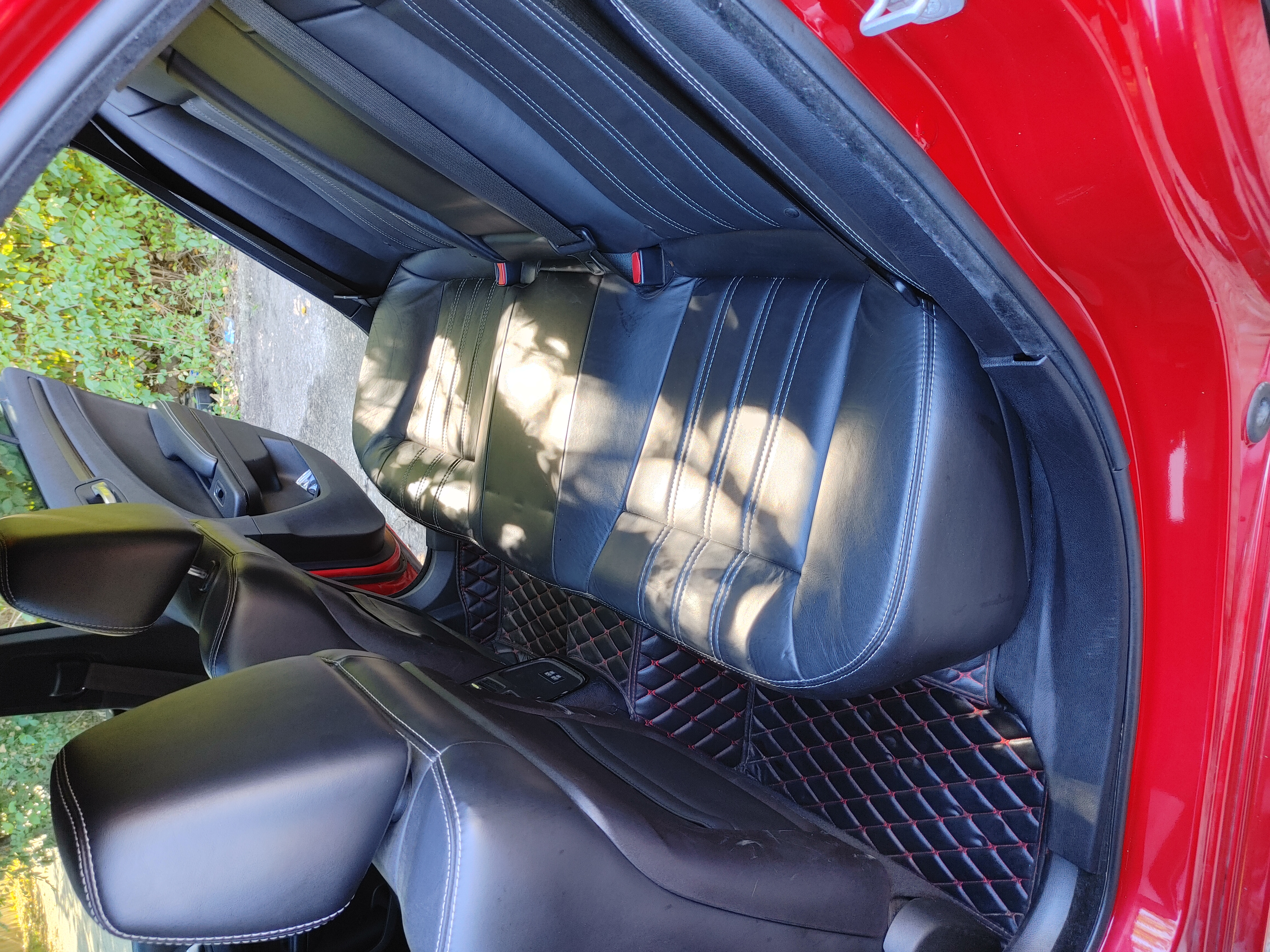 Used 2016 Chrysler 300 S RWD image 9