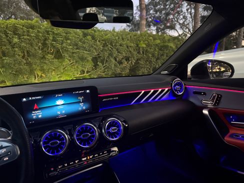 Used 2021 Mercedes-Benz CLA 35 AMG 4MATIC image 5