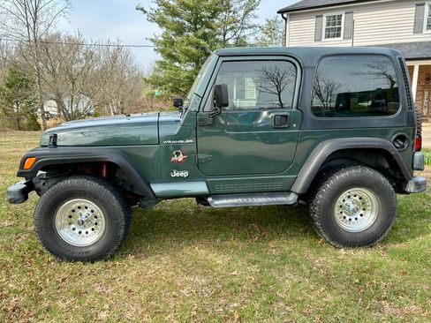 Used 2002 Jeep Wrangler Sahara image 1