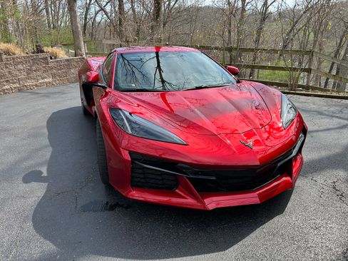 Used 2024 Chevrolet Corvette Z06 w/ Battery Protection Package image 5