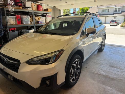 Used 2018 Subaru Crosstrek 2.0i Limited image 1