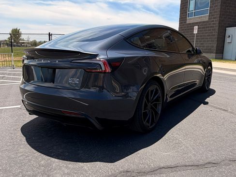 Used 2024 Tesla Model 3 Performance AWD/4WD image 8