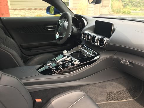 Used 2016 Mercedes-Benz AMG GT S image 15