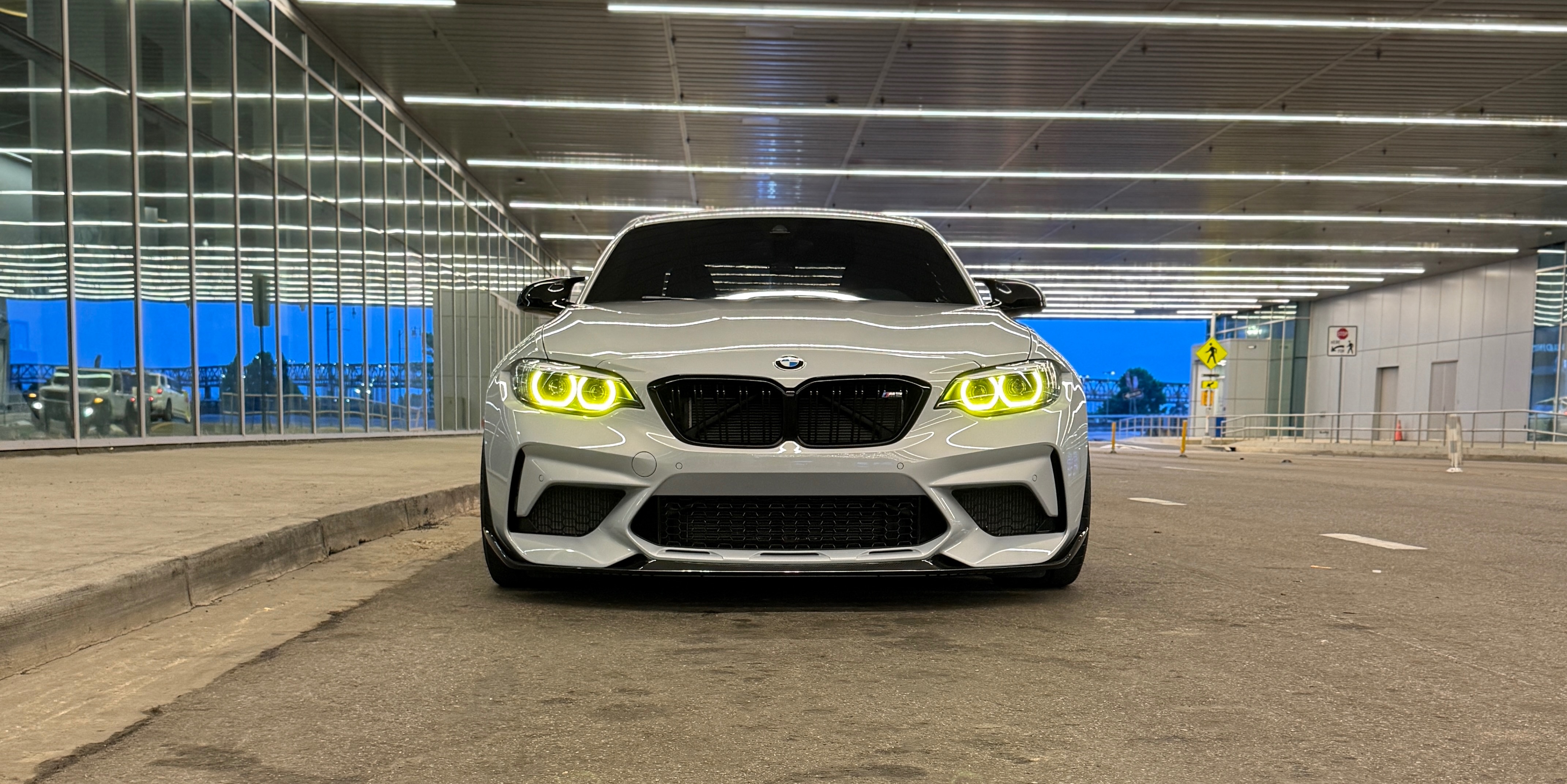 Used 2020 BMW M2 Competition RWD image 4