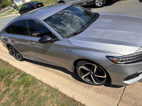 Used 2022 Honda Accord Sport image 1