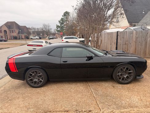 Used 2017 Dodge Challenger R/T Scat Pack image 8