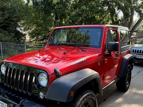 Used 2018 Jeep Wrangler Sport AWD/4WD image 6