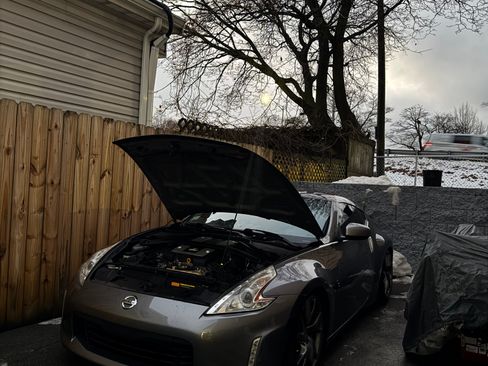 Used 2013 Nissan 370Z Touring w/ Sport Pkg image 6