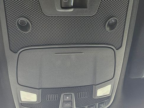 Used 2019 Ford F150 Lariat w/ Equipment Group 502A Luxury image 23