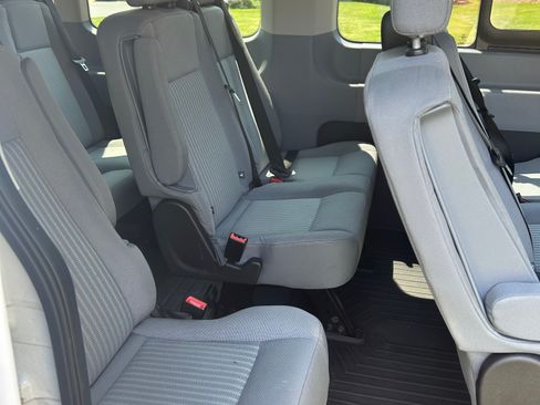 Used 2017 Ford Transit 350 XLT RWD image 12