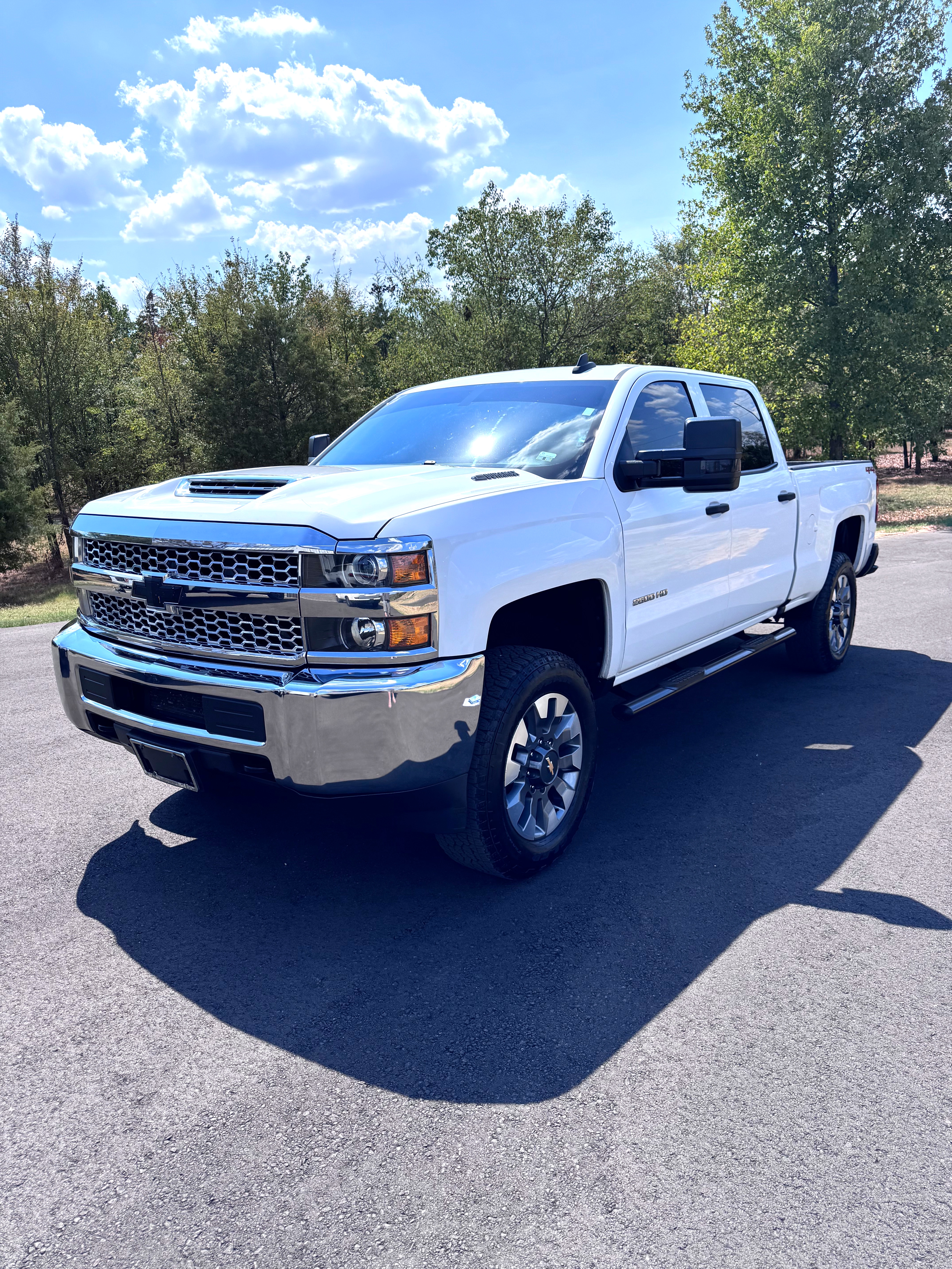 Used 2019 Chevrolet Silverado 2500 W/T w/ WT Convenience Package AWD/4WD image 1
