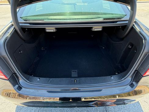 Used 2014 Mercedes-Benz E 350 E 350 4MATIC Sedan 4D image 16