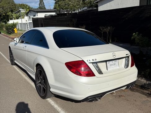 Used 2011 Mercedes-Benz CL 63 AMG image 2