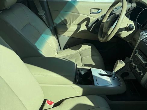 Used 2010 Nissan Murano SL w/ Navigation Pkg FWD image 12