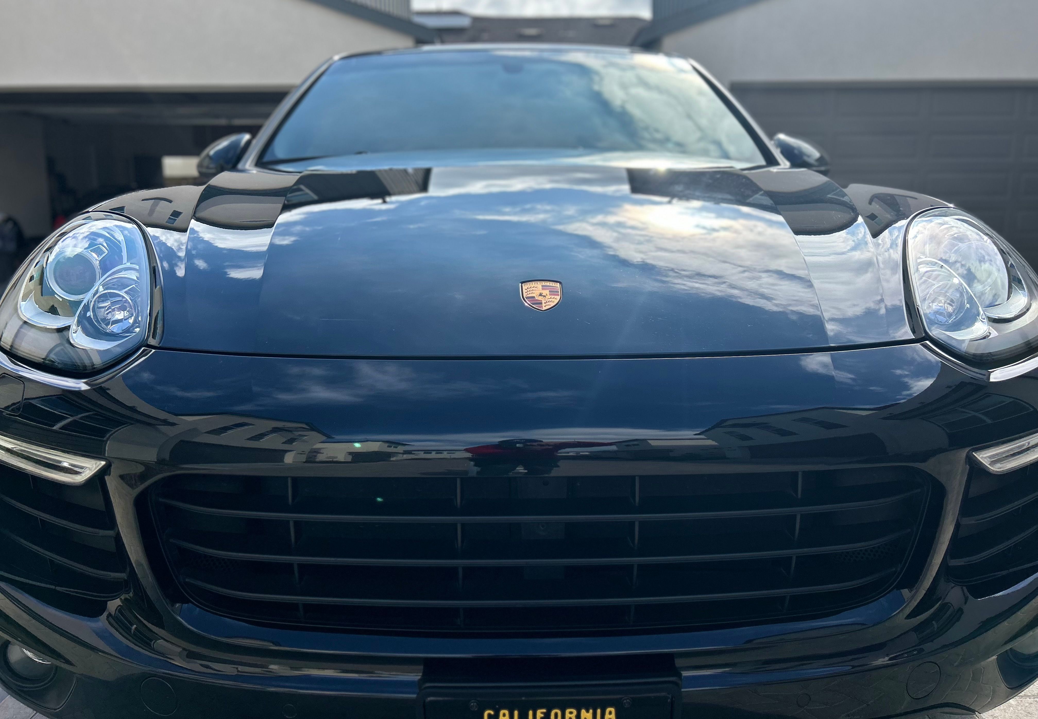 Used 2017 Porsche Cayenne Platinum Edition AWD/4WD image 5