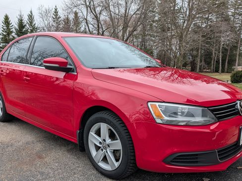 Used 2014 Volkswagen Jetta TDI image 9
