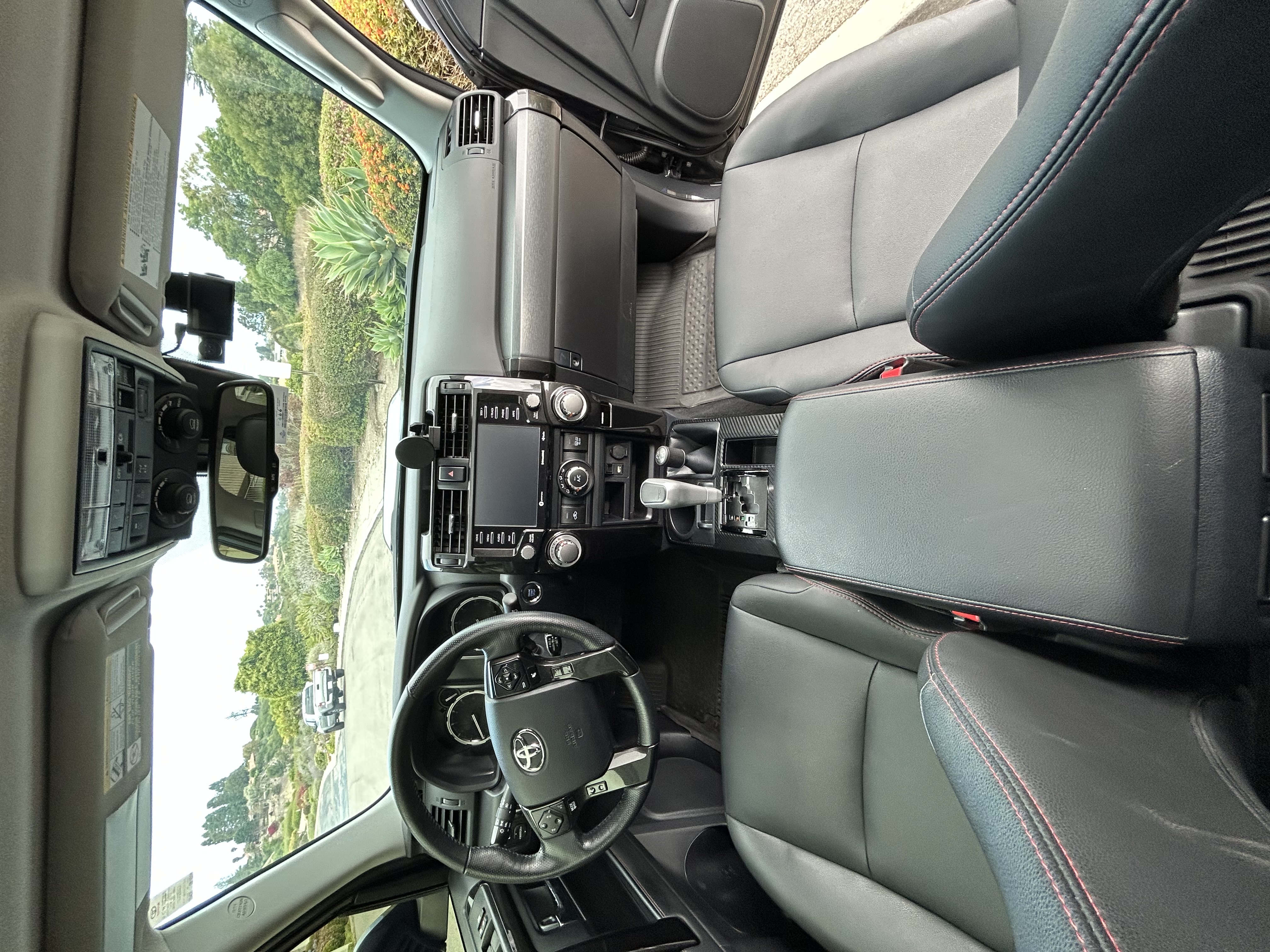 Used 2024 Toyota 4Runner TRD Off-Road Premium w/ Off Road Premium Plus Package AWD/4WD image 9