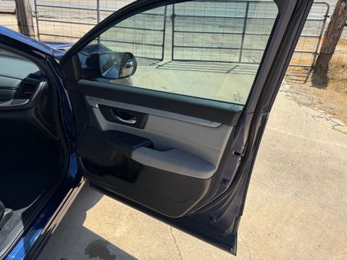 Used 2020 Honda CR-V LX image 13
