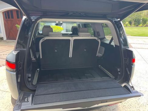 Used 2024 Rivian R1S Adventure AWD/4WD image 5