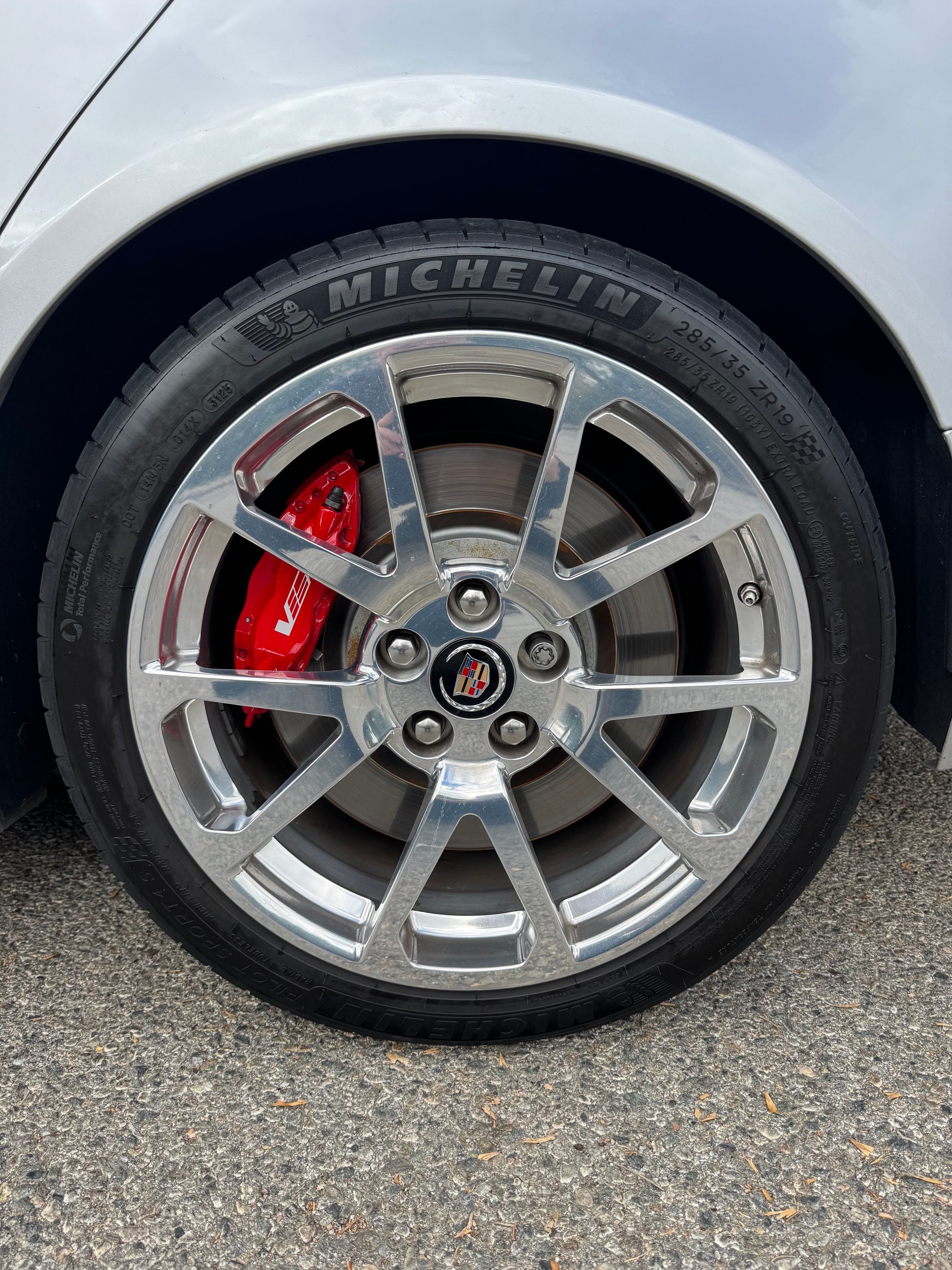 Used 2014 Cadillac CTS V RWD image 11