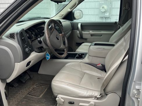 Used 2012 GMC Sierra 1500 SLE w/ Power Tech Package image 5