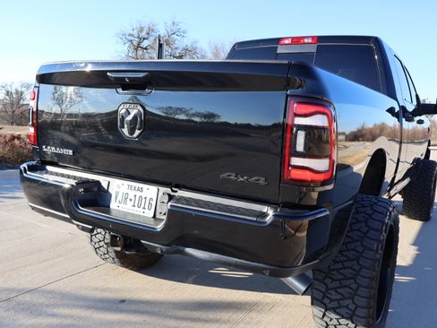 Used 2024 RAM 3500 Laramie w/ Night Edition image 12
